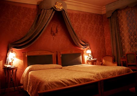 Cream And Red Bedroom
