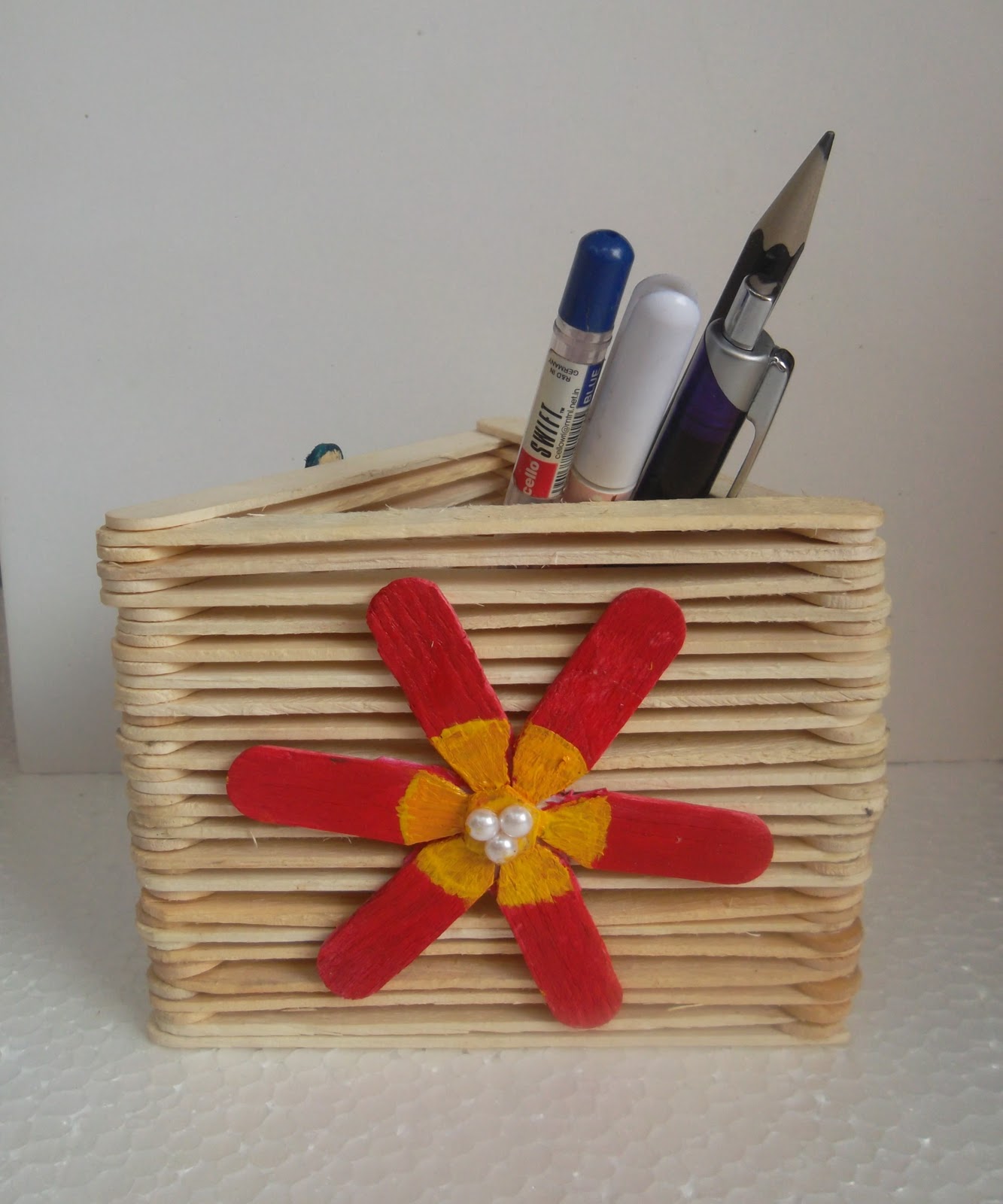 Handmade Pen Stand Designs
