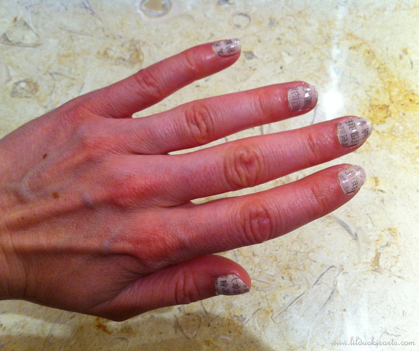 How To Do Newspaper Nails With Almond Extract