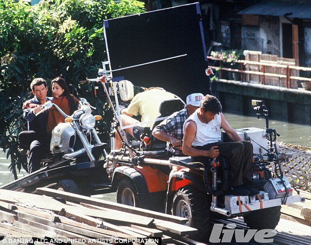 Tomorrow Never Dies Car Chase